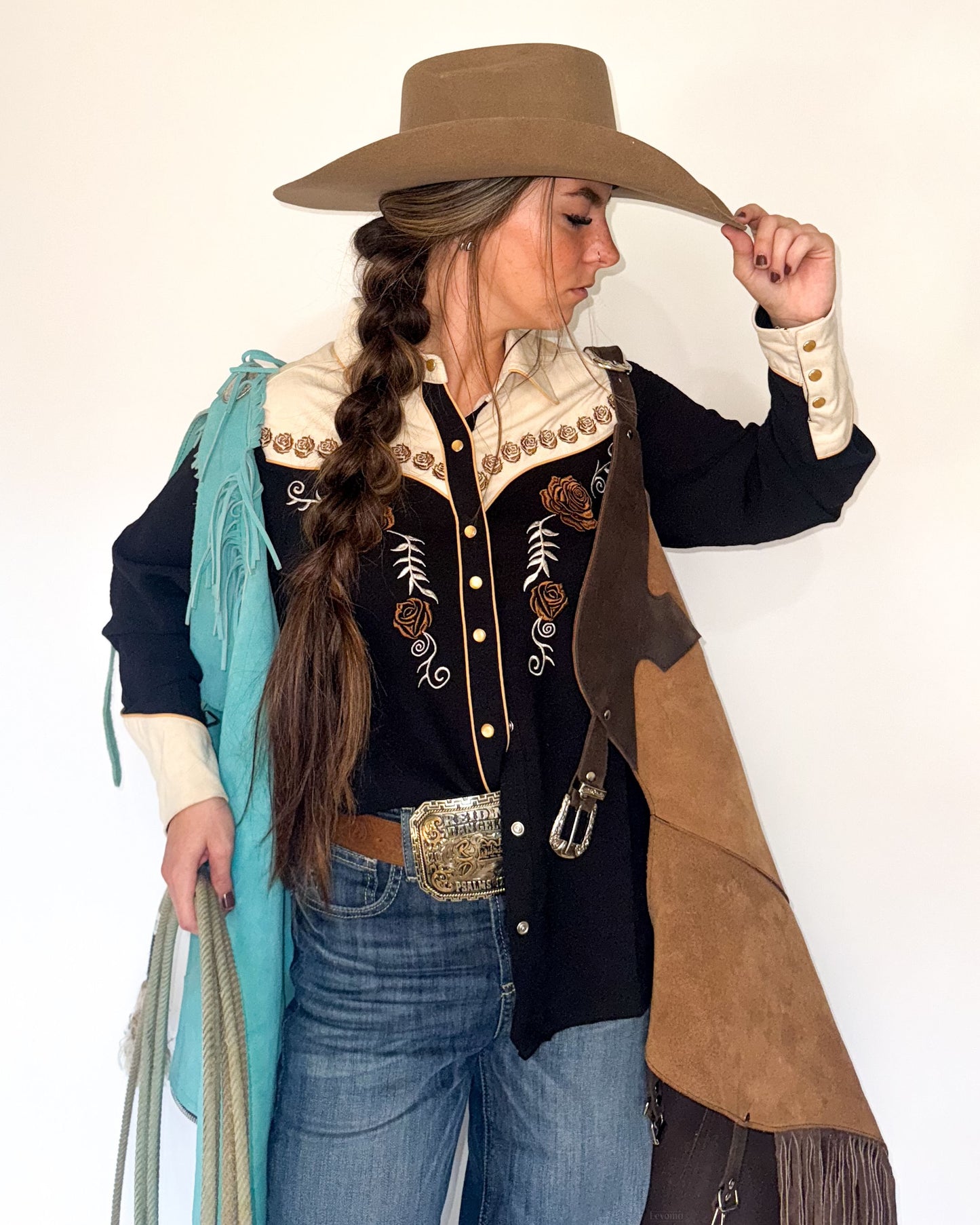 Women's Tulsa Rose Embroidered Western Pearl Snap Shirt