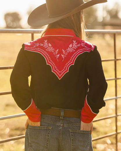Women's Prairie Sunset Embroidered Western Pearl Snap Shirt
