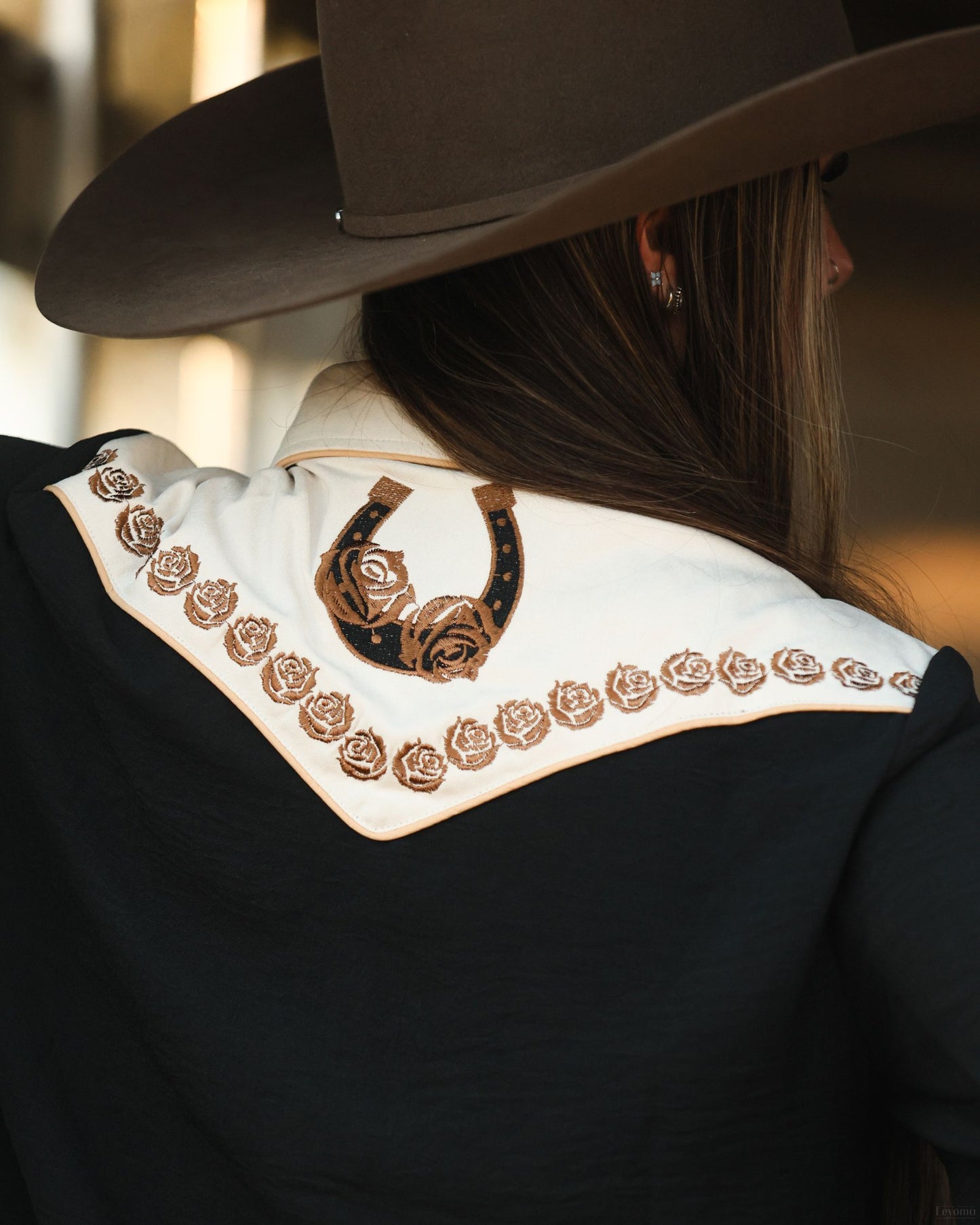 Women's Tulsa Rose Embroidered Western Pearl Snap Shirt